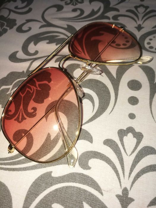 Нови очила със златиста рамка+ калъф за очила