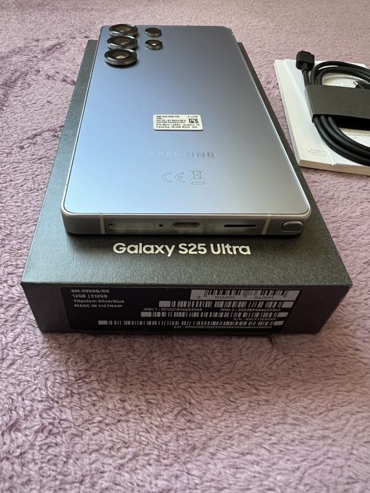 Samsung Galaxy S25 Ultra 512GB - Без забележки, първи собственик, с гаранция