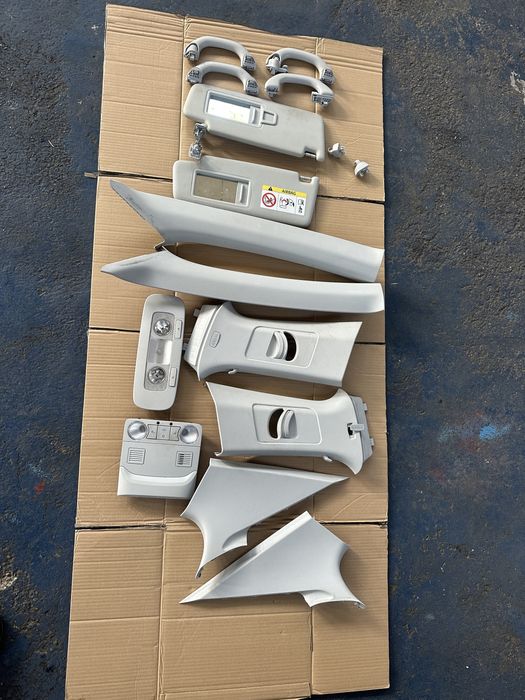 Elemente plafon stalp parasolar plafoniera skoda octavie 3 facelift