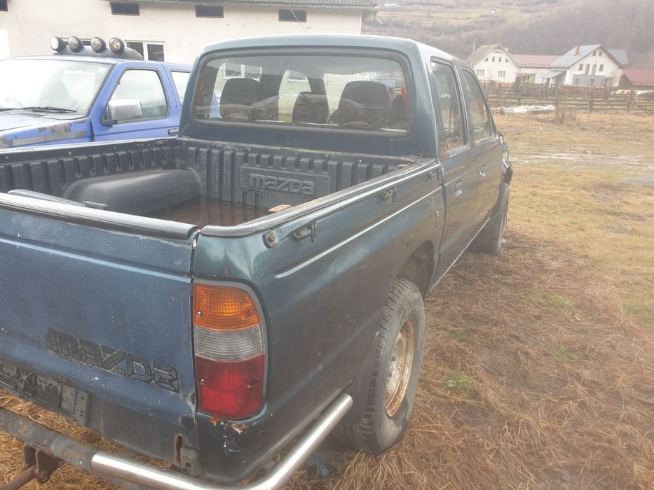 Piese mazda b2500,! și ford ranger!