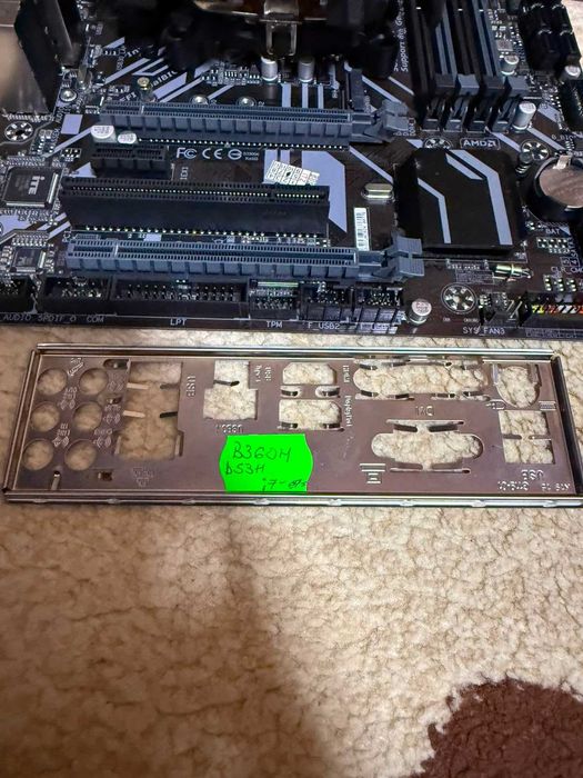 Kit placa baza B360M + i7 9700