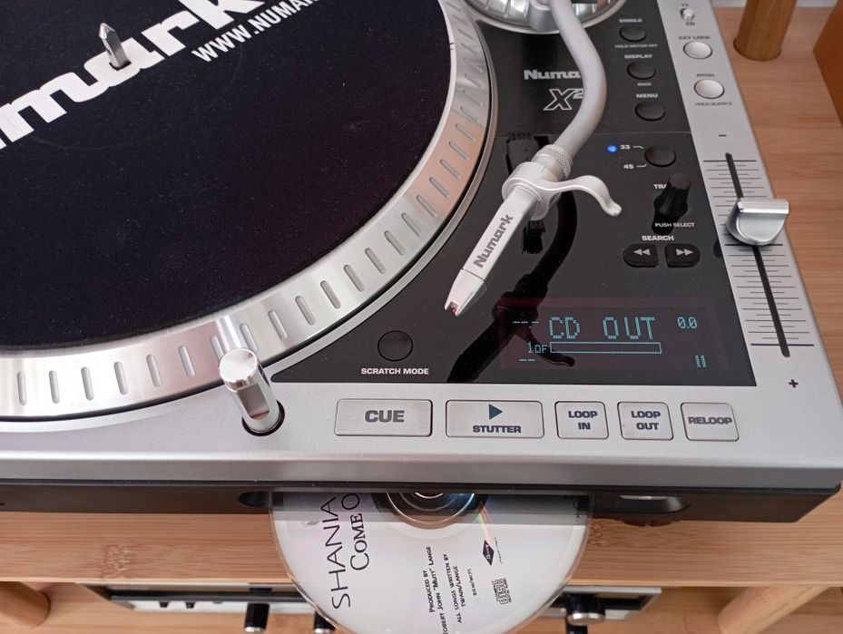 Грамофон + CD Numark X2 DJ