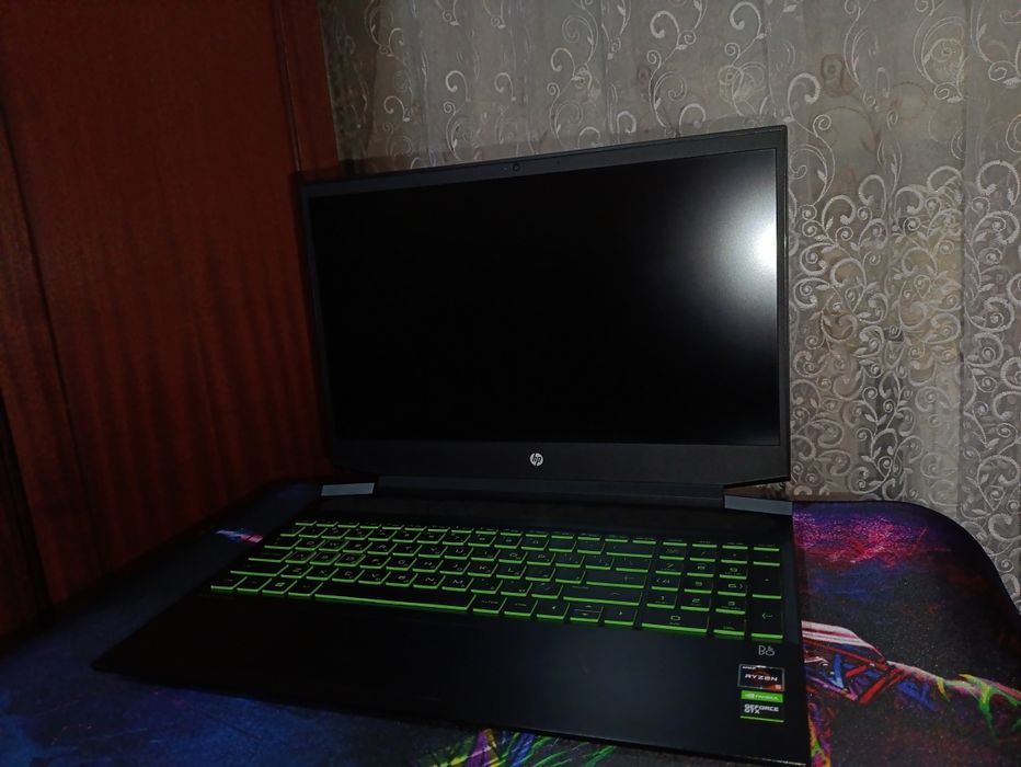 Продам игровой ноутбук