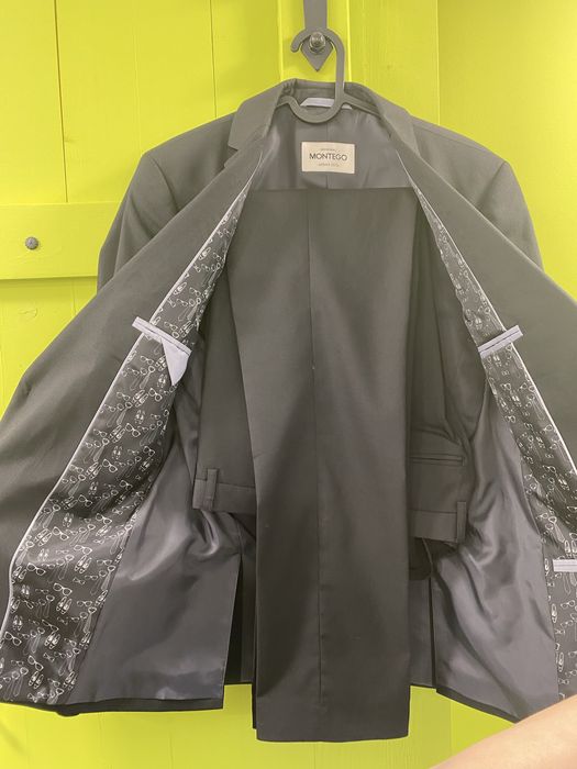 Тийнейджърски костюми MONTEGO