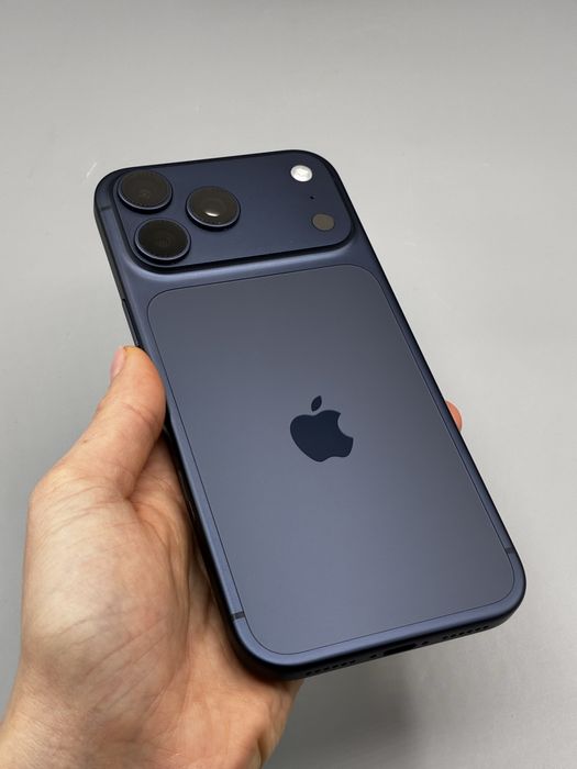 iPhone 17 Pro Max | 256GB | Baterie 100% | 8 Cicluri | Gofree