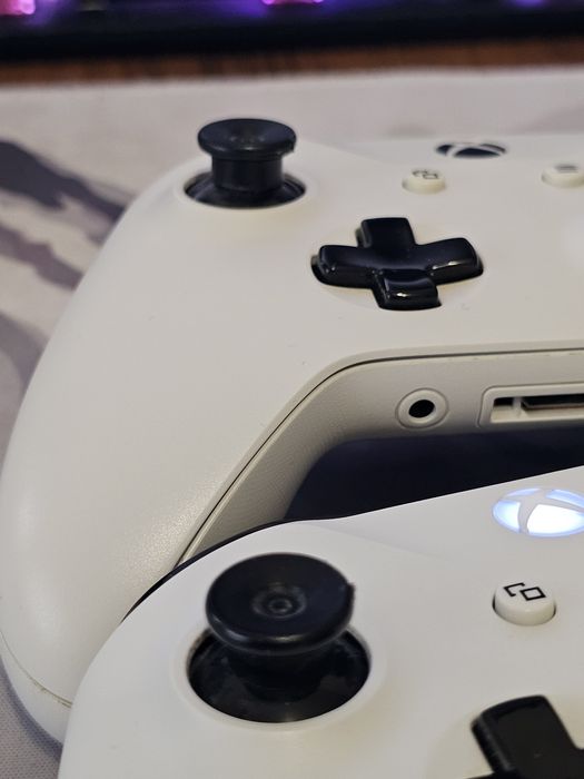 Контроллеры Xbox One/Series, 8bitdo SN30 Pro