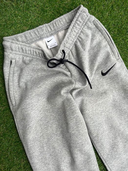 Дамско долнище : Nike Park Women’ s Fleece S