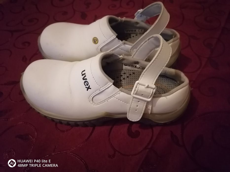 Pantofi de lucru tip saboți marca uvex