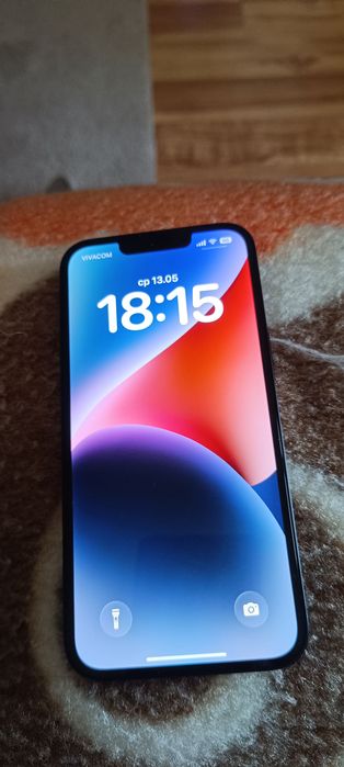 Продавам без забележки IPhone 13 128/4 !