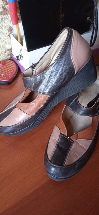 Туфли женские осенние на сплошной платформе,застёжки на липучках,Белые