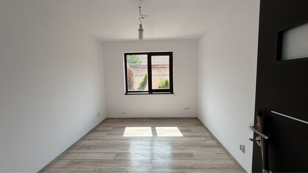 Casa de vanzare Moara Vlasiei Soseaua principala PERSOANA FIZICA