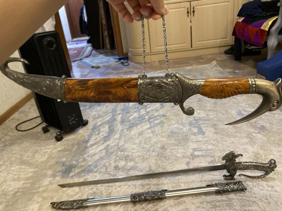 Сувенирные мечи