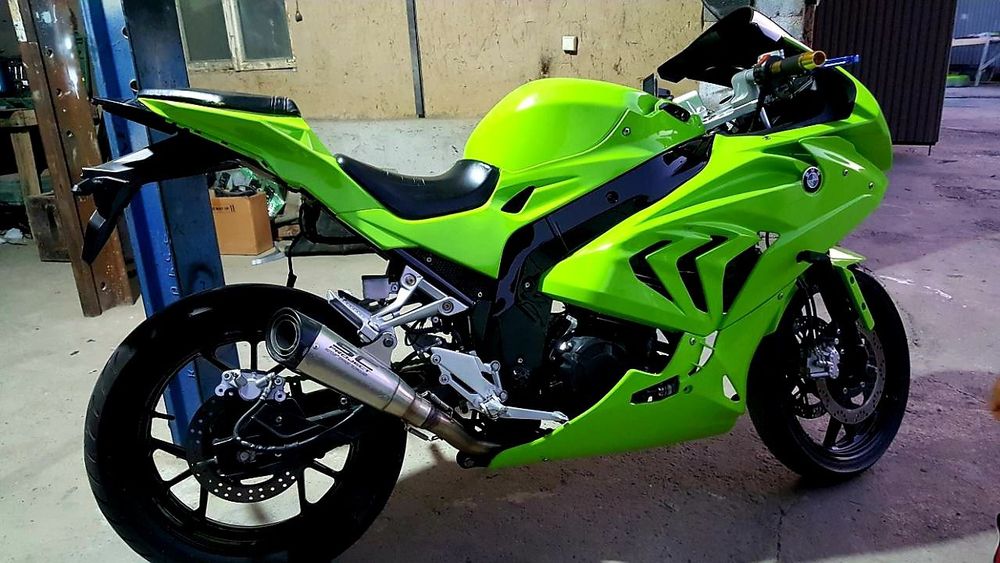 Мото bmw 2017 года