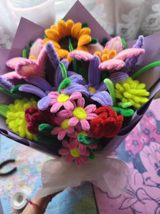 Buchet Floral din sarma plusata
