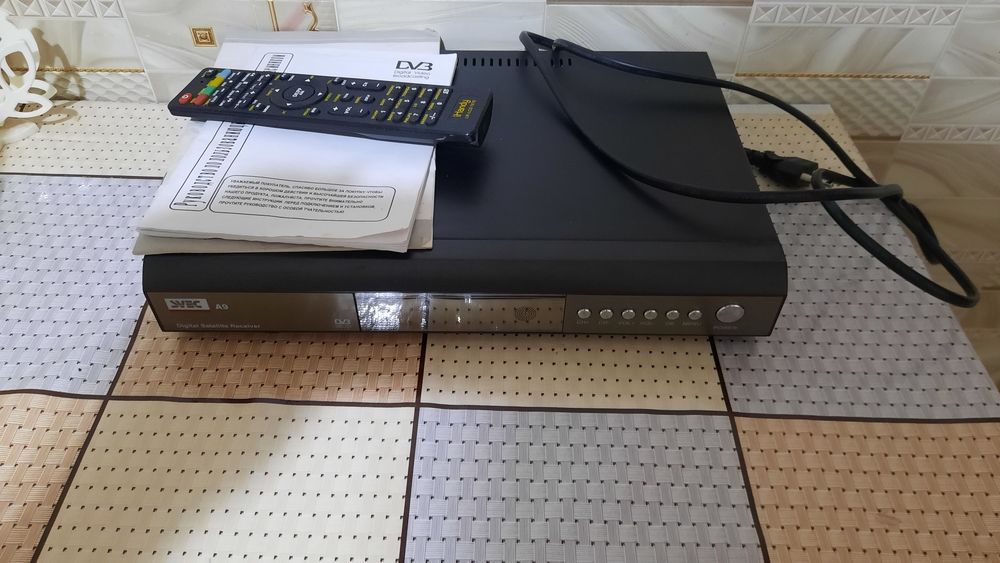 Тюнер для антены - тарелки.