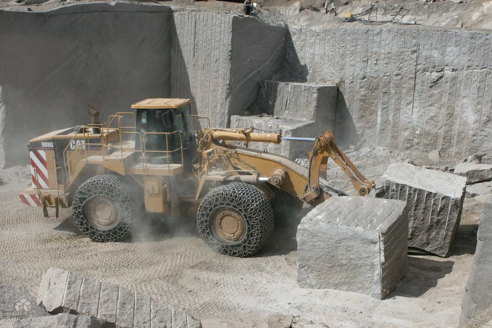 Гранит. Бордюр. Поребрик