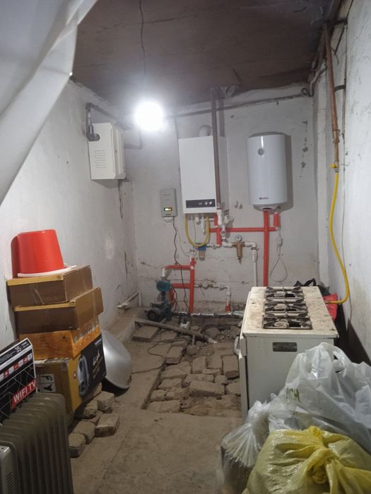 Янгийо'л центрида Уй сотилади