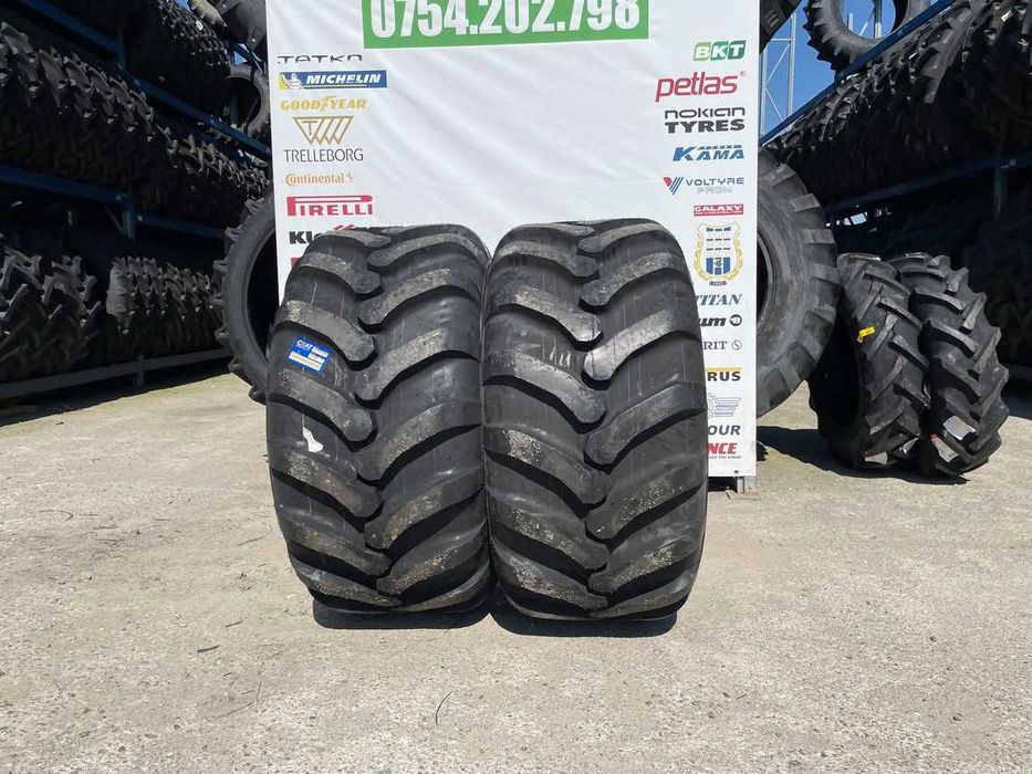 Caucicuuri noi 500/60-22.5 cu 16 pliuri marca CEAT pentru remorca