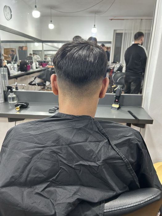 TUNS GRATUIT  Caut modele pentru curs frizerie (sub supraveghere)”