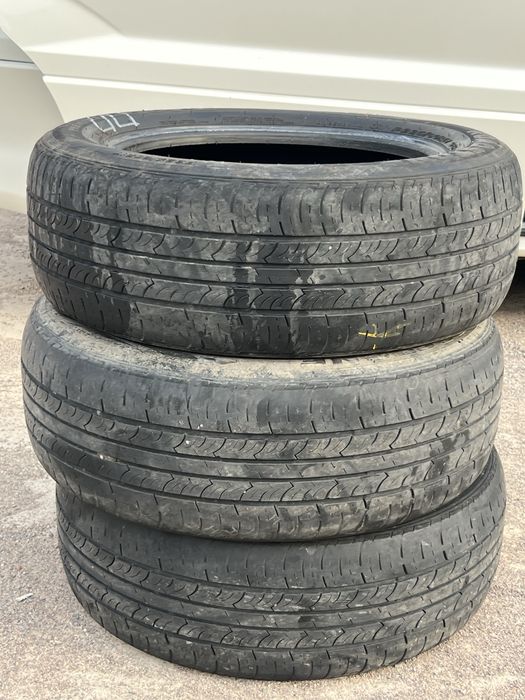 Шины Roadstone R225/60/17  3 шт