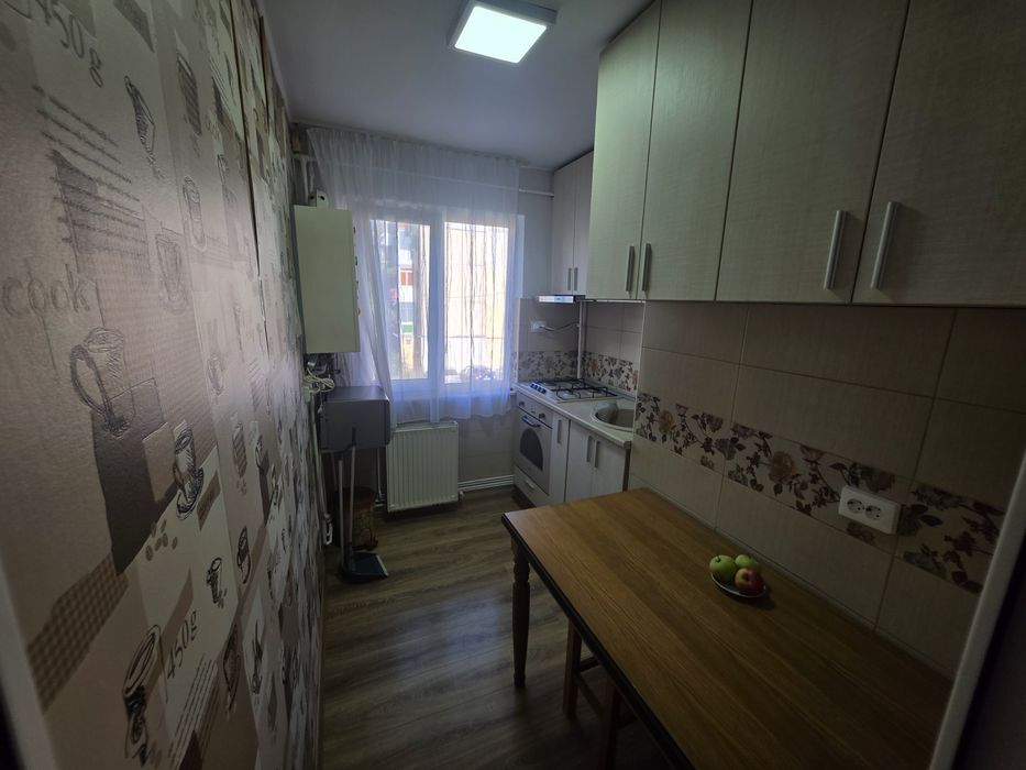 Închiriez apartament 2 camere Gavana 2