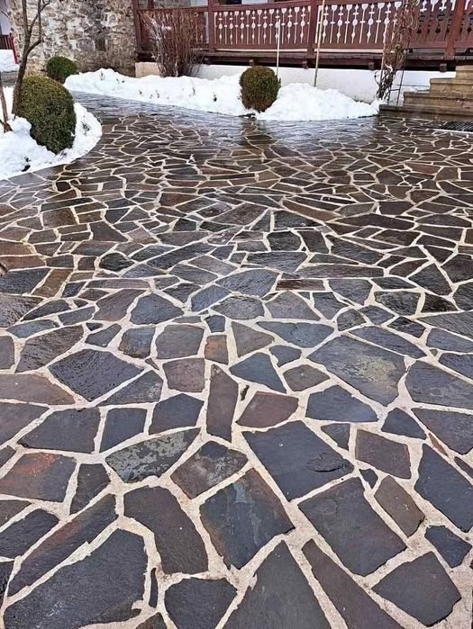 Piatra naturala de munte si montaj profesional