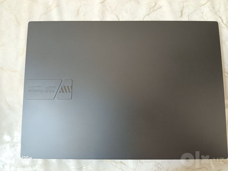 ASUS Vivobuk x16 16/512