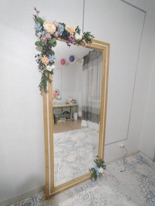 Продам красивое зеркало