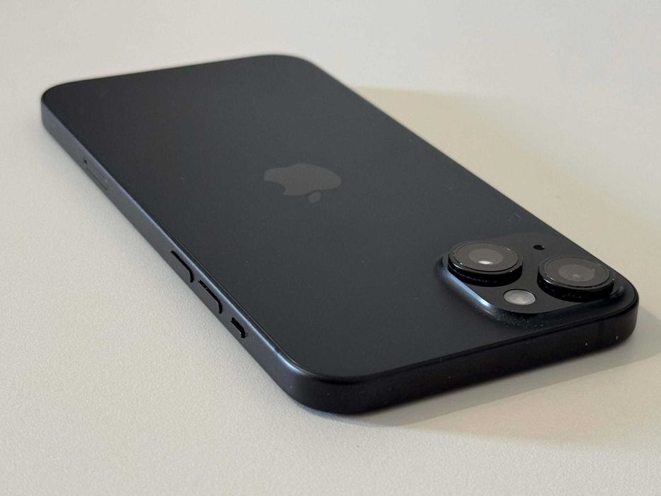 Бартер! iPhone 15 Plus Black (Черен) 87% Батерия!