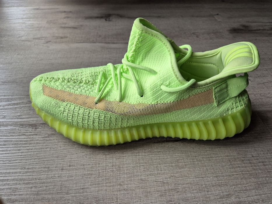 Adidas Yeezy Boost 350 V2 "Glow In The Dark"