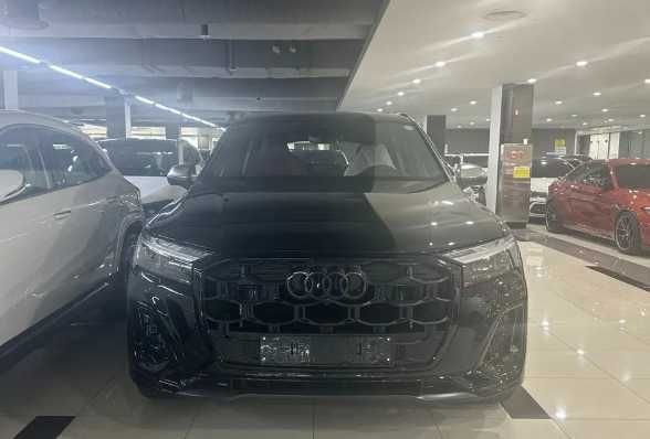 Audi SQ7 Quattro Premium
