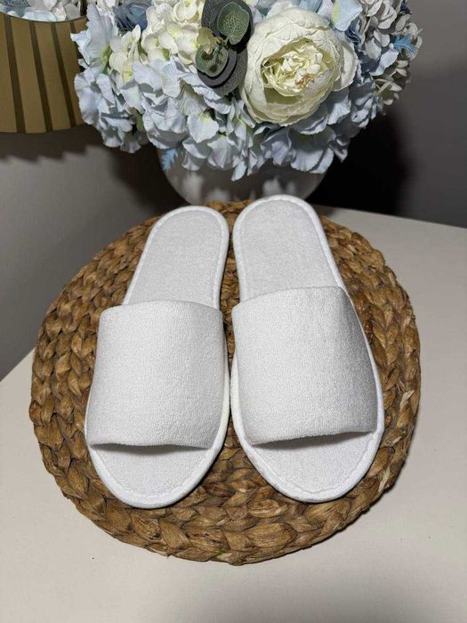 Одноразовые тапочки