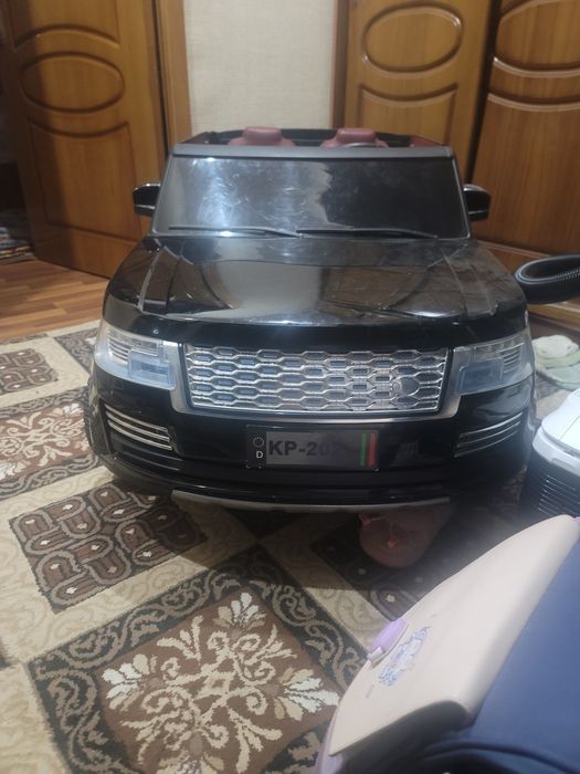 Продам машину Range Rover