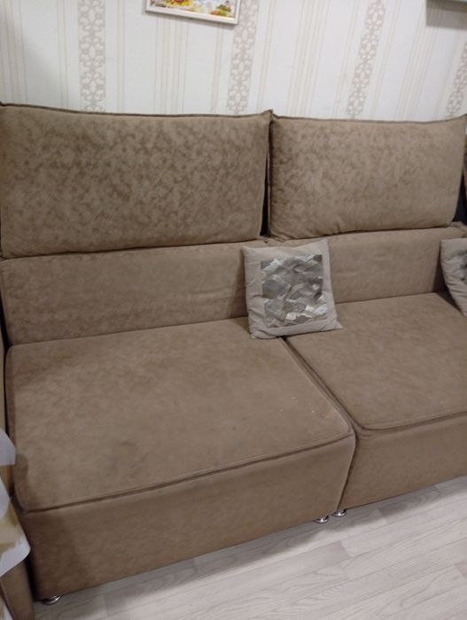 Продам Диван 3 метровый