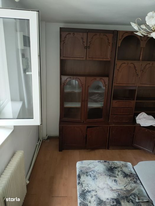 Închiriez Apartament 2 camere, parter