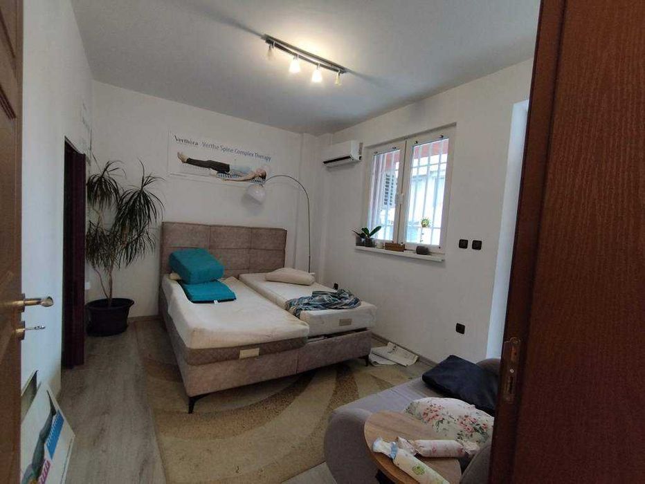 Дава се под наем Магазин в София, Лозенец - 73 кв.м за 1795.2 € - Снимка #7