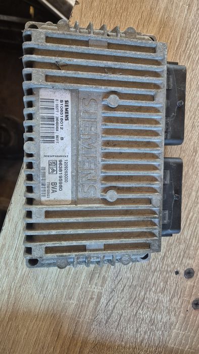 Оригинален Компютър Двигател за Пежо,Ситроен  1.6 бензин Автомат  98-