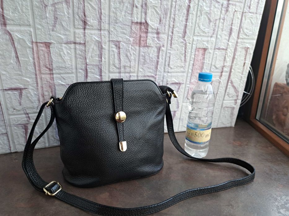 дамска чанта,малка черна чантичка-естествена кожа
