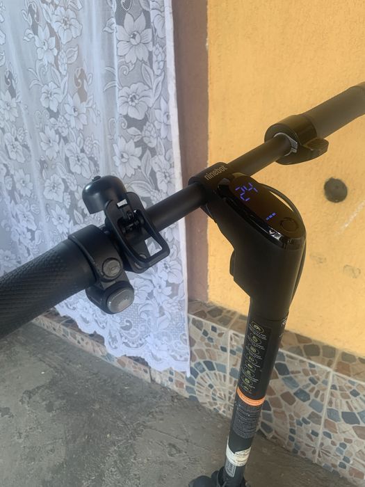 Ninebot f2 pro stare buna