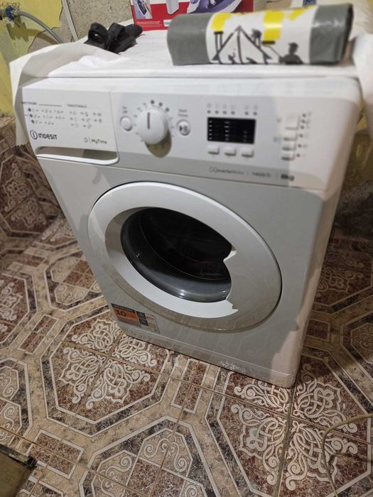 indesit пералня нова