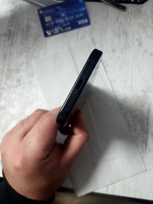 Iphone 15 като нов без забележки 256gb