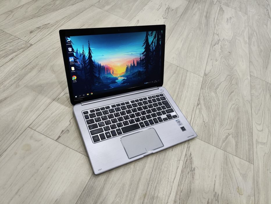 Toshiba Dynabook I7 8/256Gb