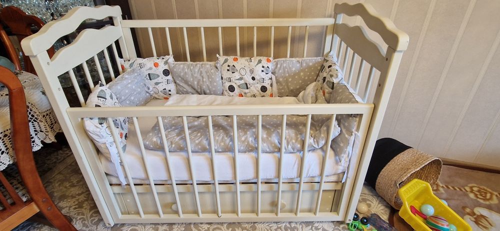 Детский манеж (маятник)