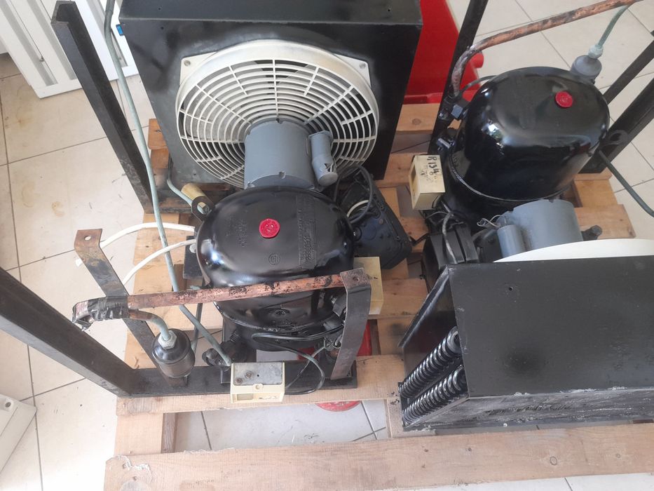 Хладилен компресор хладилна камера