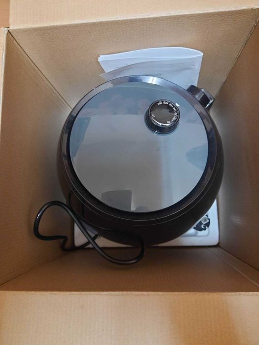 Еър фрайер MUHLER, до 200 градуса, 4 литра капацитет, 2,6 л кошница