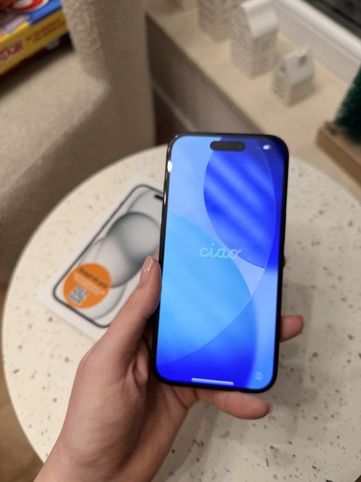 Vand Iphone 15 -128 GB