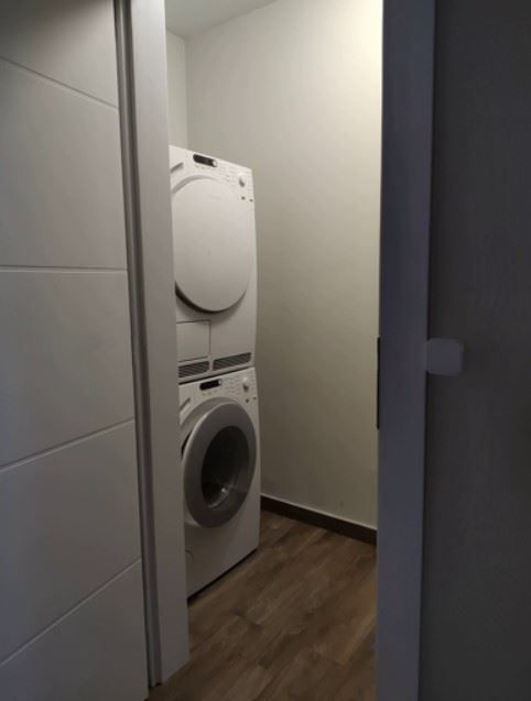 Дава се под наем Четиристаен апартамент в София, Кръстова вада - 141 кв.м за 1494.81 € - Снимка #10