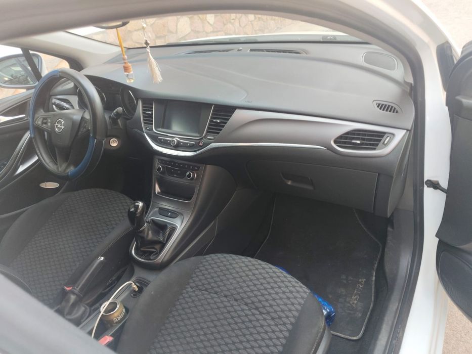 Vând Opel astra 1,6 110 cv