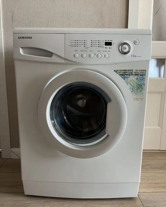 Cтирaльная машинa Samsung — pабочая, компaктная, 4.5 кг