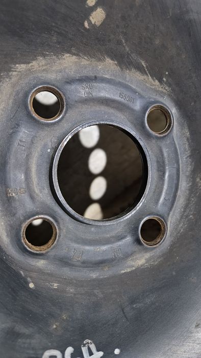 Janta cu cauciuc, roata de rezerva